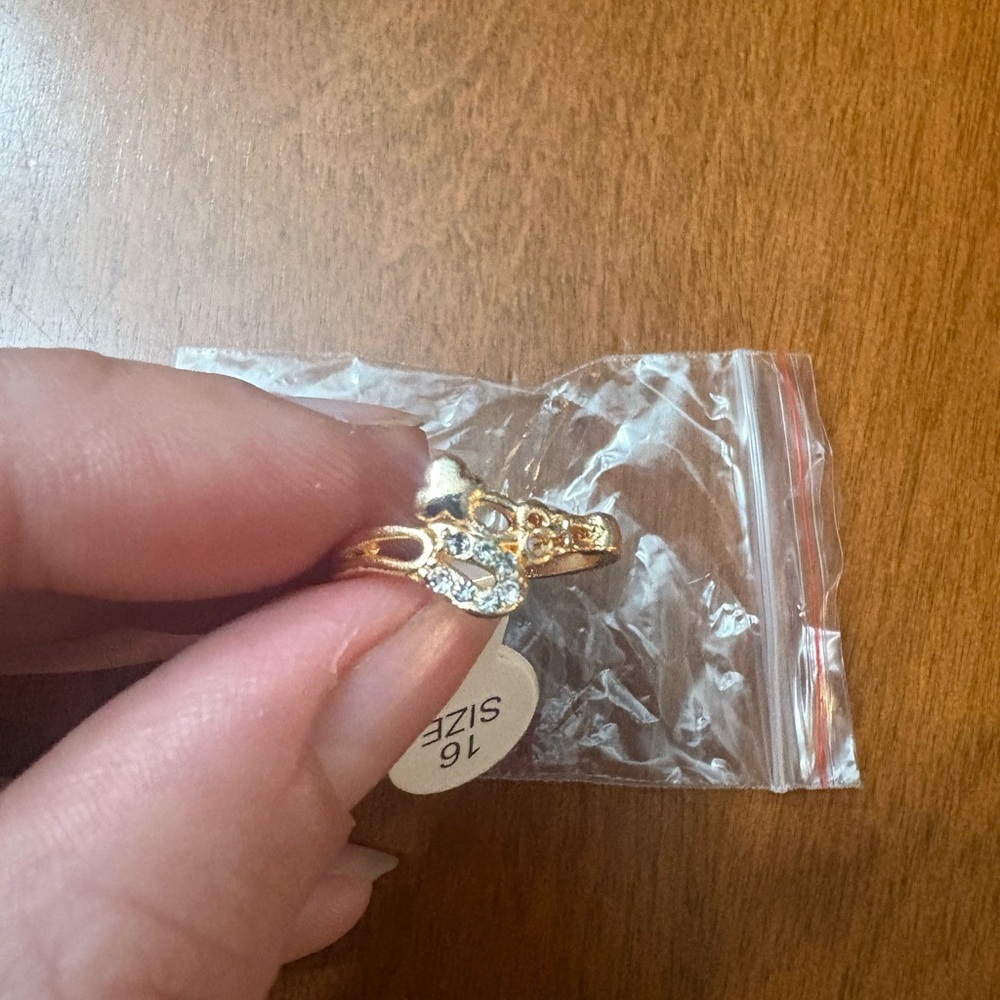 Elegant Gold Women's Ring with Silver Accents